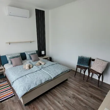 Sleeps 18 - Lakeview - House - * 본보야크바세기